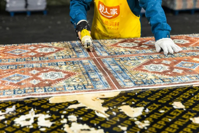 Rug Packaging for Shipping: Rolls, Cartons and Buyer Checks